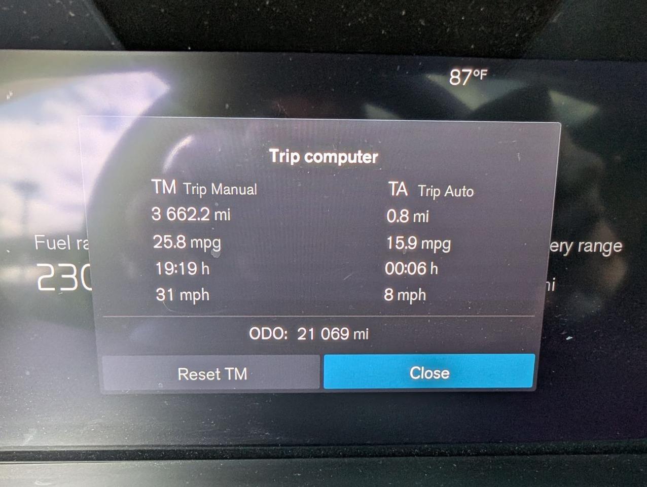 2023 Volvo XC60 Recharge T8 AWD PLUS Extended Range w/High Performance Audio, Pilot Assist, 360 Cam, 4 Heated Seats & Wheel Portland OR
