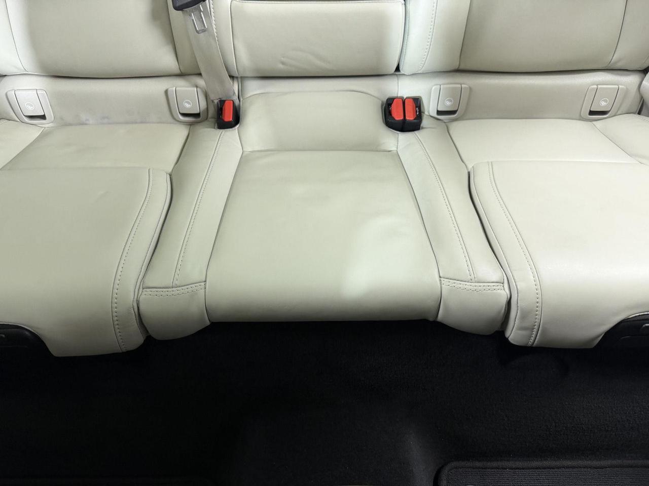 2023 Volvo XC60 Ultimate Bright Theme Annapolis MD