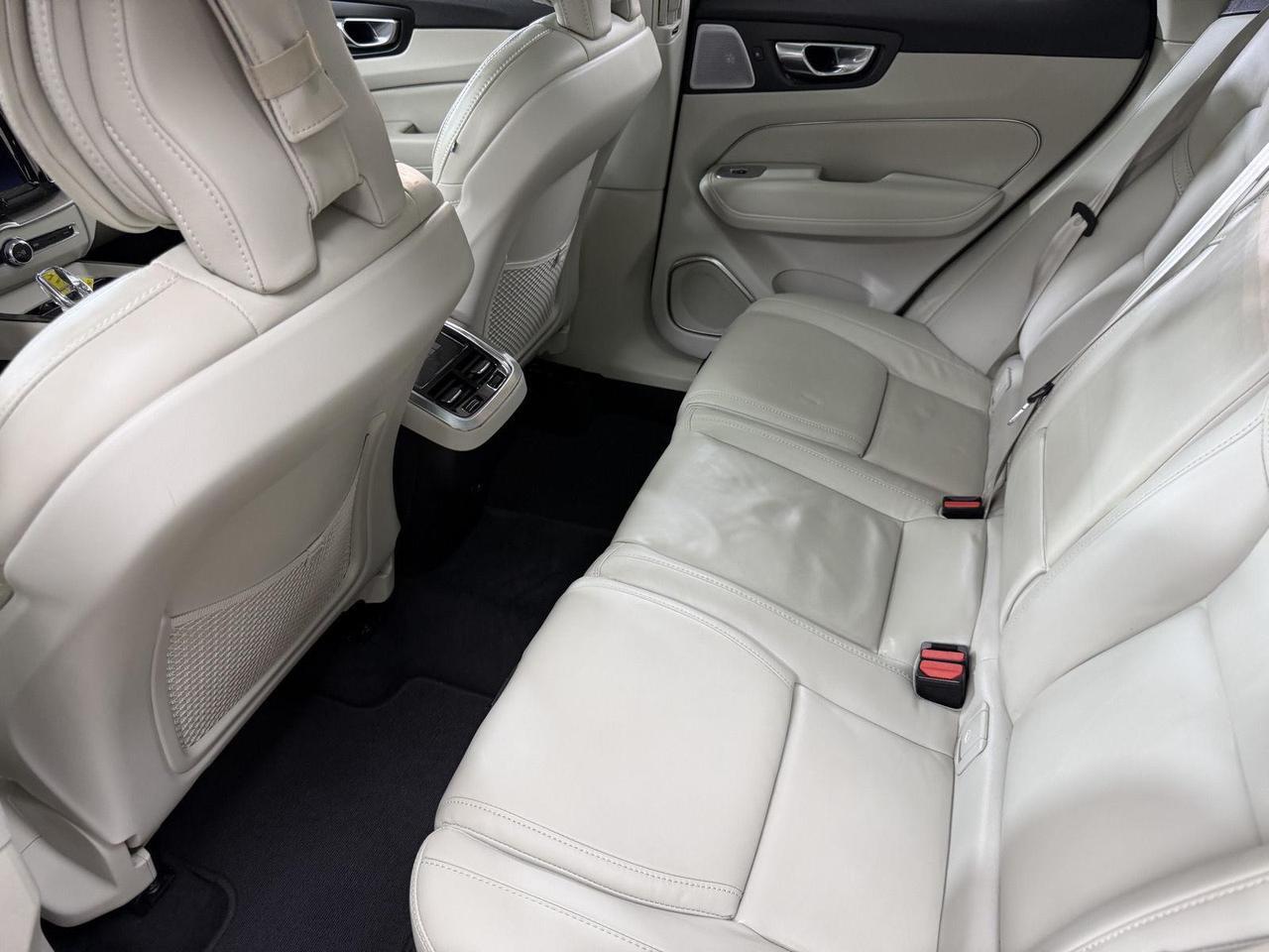 2023 Volvo XC60 Ultimate Bright Theme Annapolis MD
