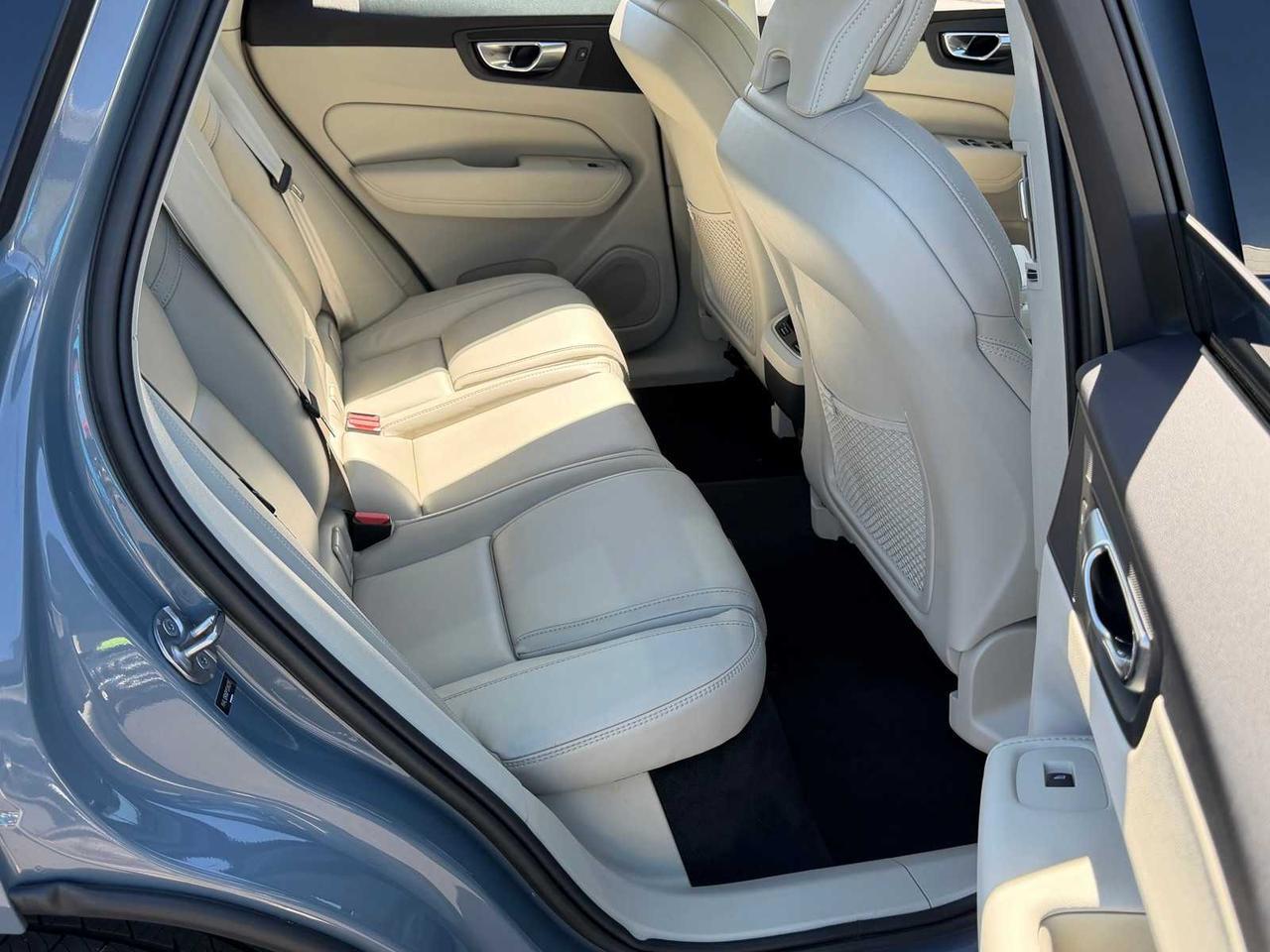 2023 Volvo XC60 Ultimate Dark Theme Irving TX