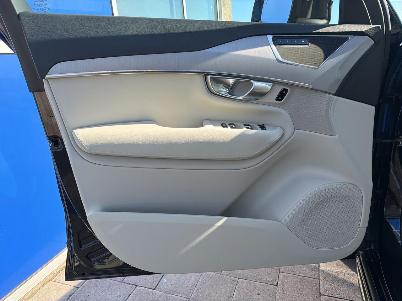 2023 Volvo XC90 B5 Core Bend OR