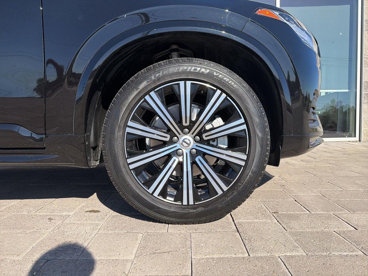 2023 Volvo XC90 B5 Core Bend OR