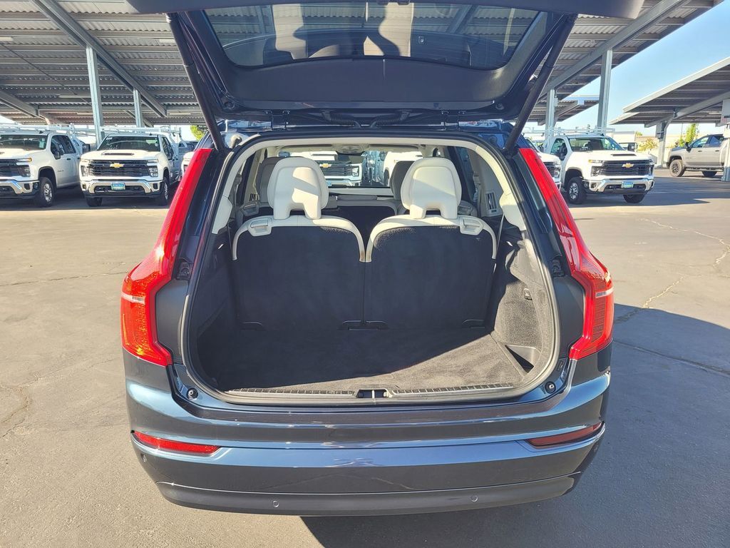 2023 Volvo XC90 B5 Core Roseville CA