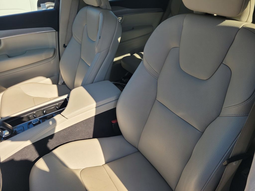 2023 Volvo XC90 B5 Core Roseville CA