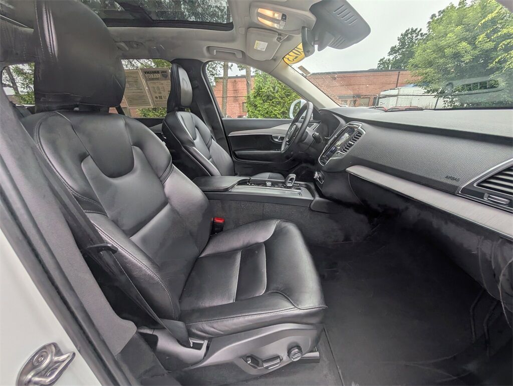 2023 Volvo XC90 B5 Core Hunt Valley MD