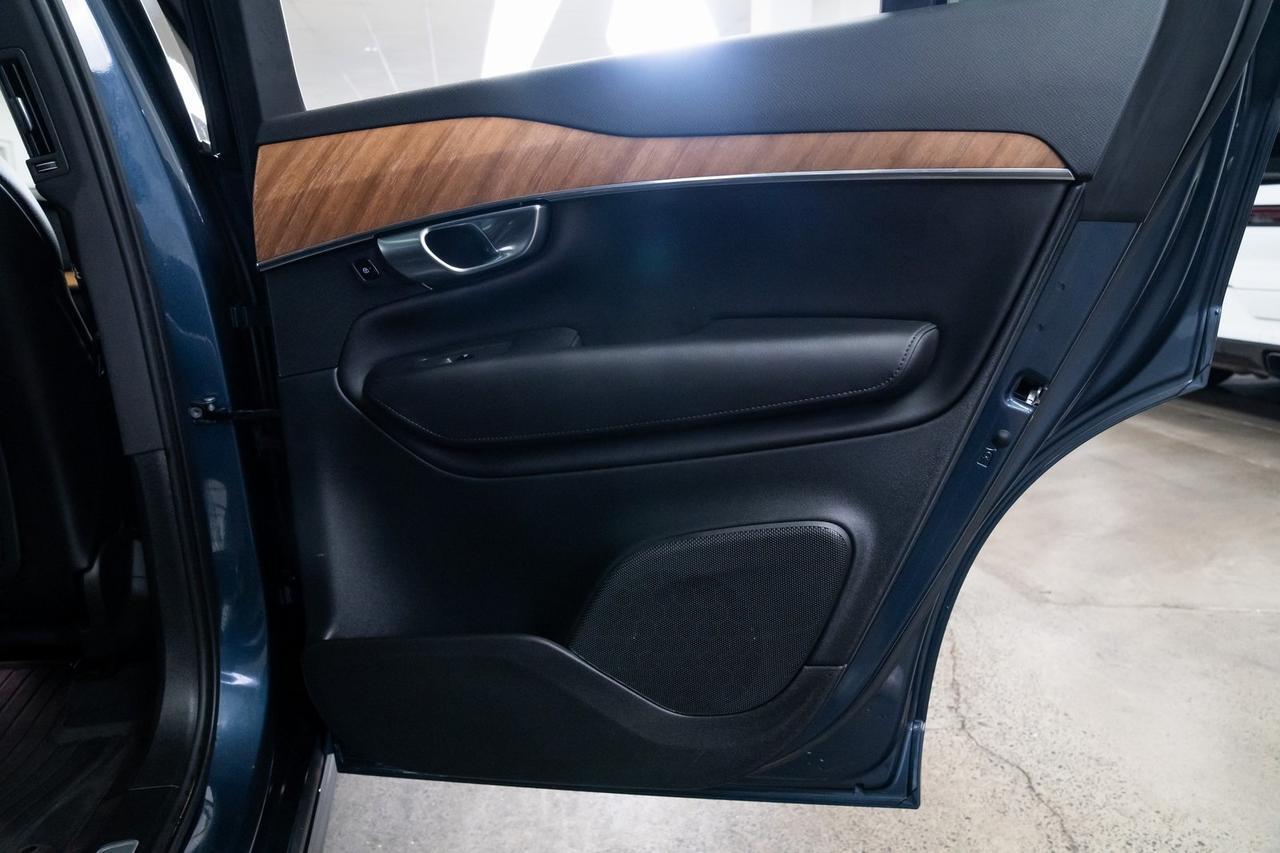 2023 Volvo XC90 B5 Plus 1 Owner Heated Seats Adaptive Cruise Portland OR