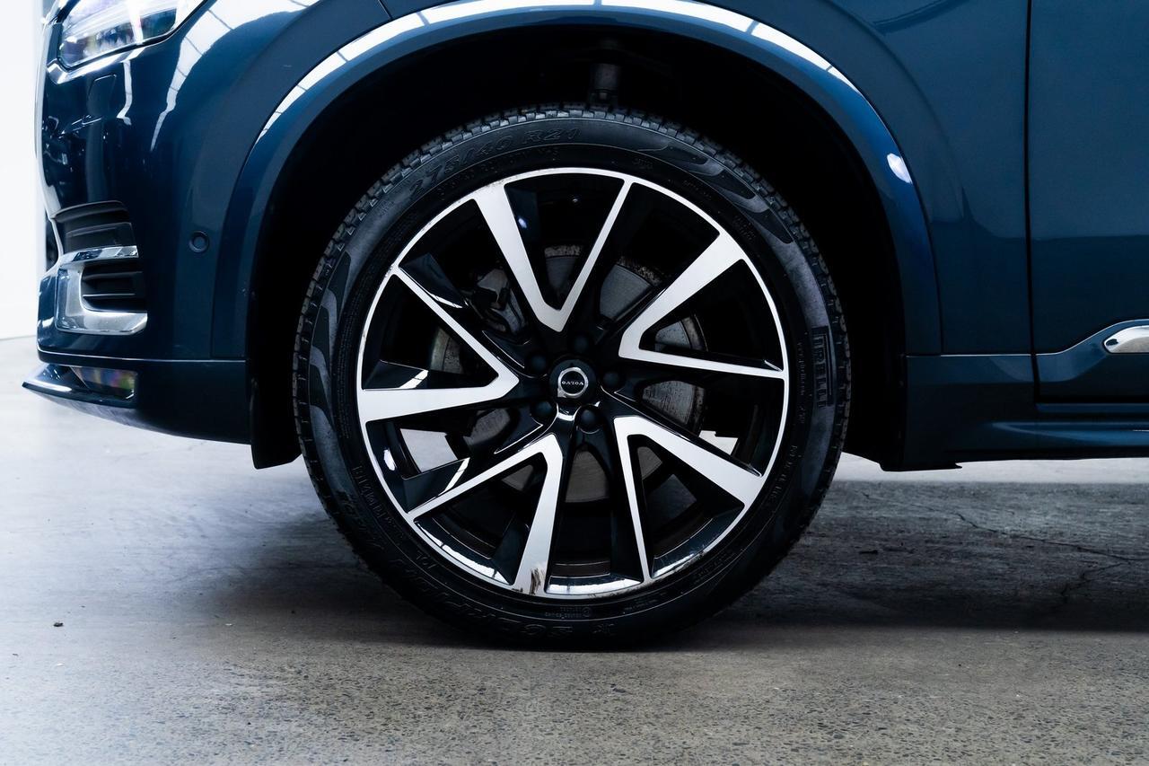 2023 Volvo XC90 B5 Plus 1 Owner Heated Seats Adaptive Cruise Portland OR