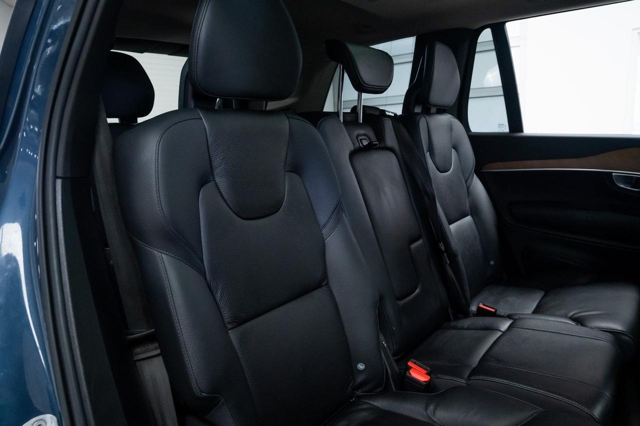 2023 Volvo XC90 B5 Plus 1 Owner Heated Seats Adaptive Cruise Portland OR