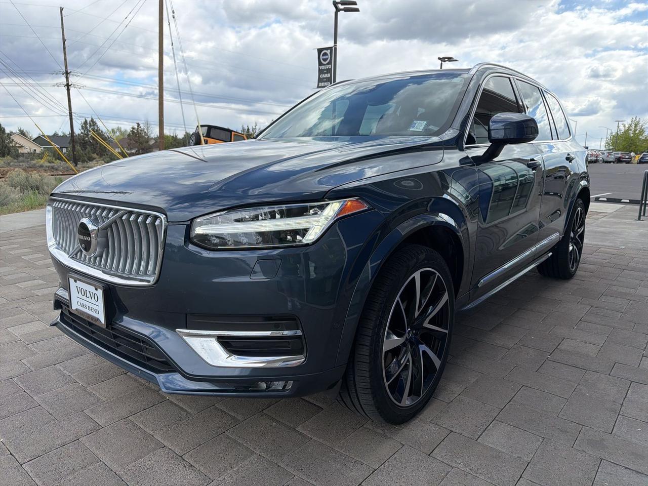 2023 Volvo XC90 B5 Plus Bend OR