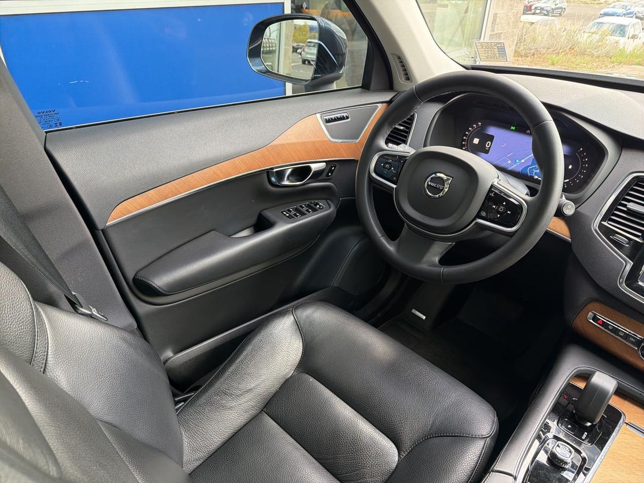 2023 Volvo XC90 B5 Plus Bend OR