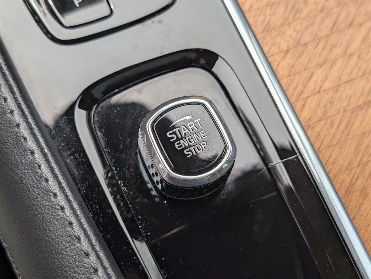 2023 Volvo XC90 B5 Plus Hagerstown MD