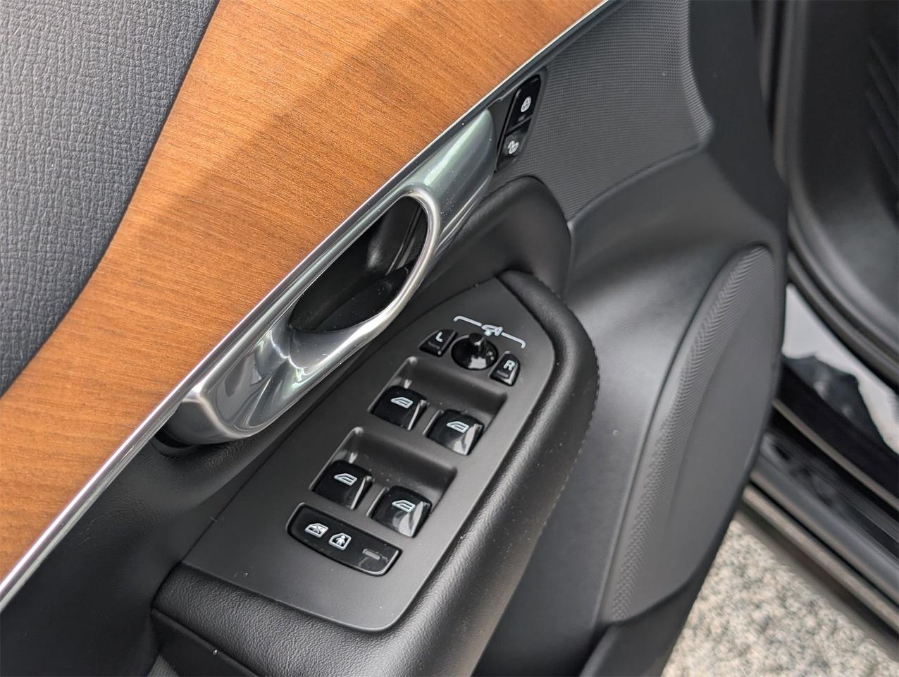 2023 Volvo XC90 B5 Plus Hagerstown MD
