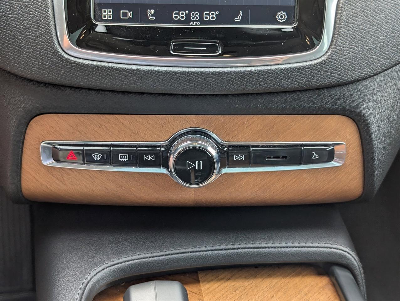 2023 Volvo XC90 B5 Plus Hagerstown MD
