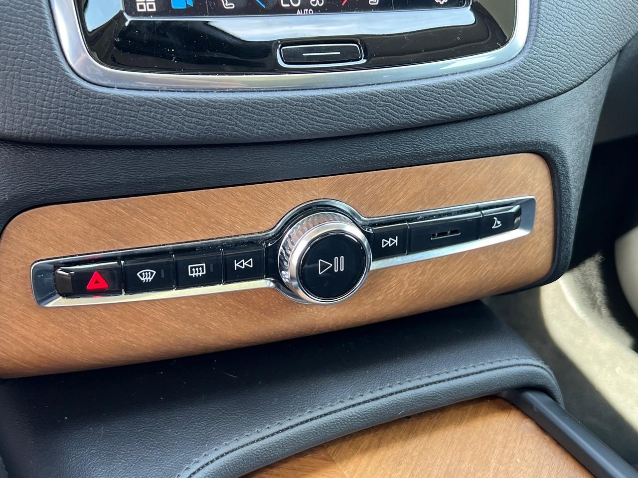 2023 Volvo XC90 B5 Plus Hagerstown MD