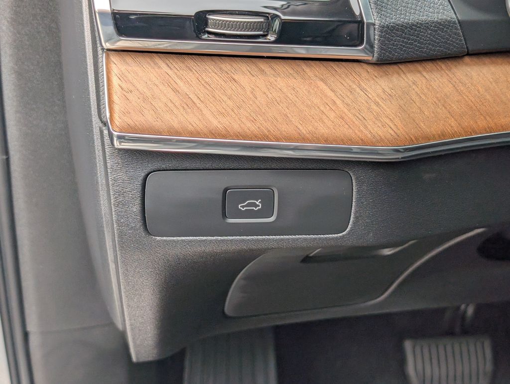 2023 Volvo XC90 B5 Plus Hunt Valley MD