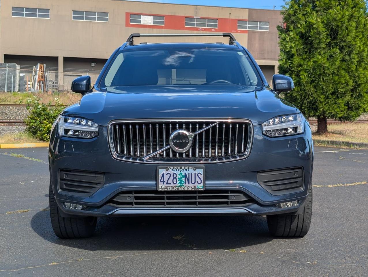 2023 Volvo XC90 B6 AWD Hybrid w/High Performance Audio, Pilot Assist, Tow Hitch, 4 Heated Leather Seats & Wheel Portland OR