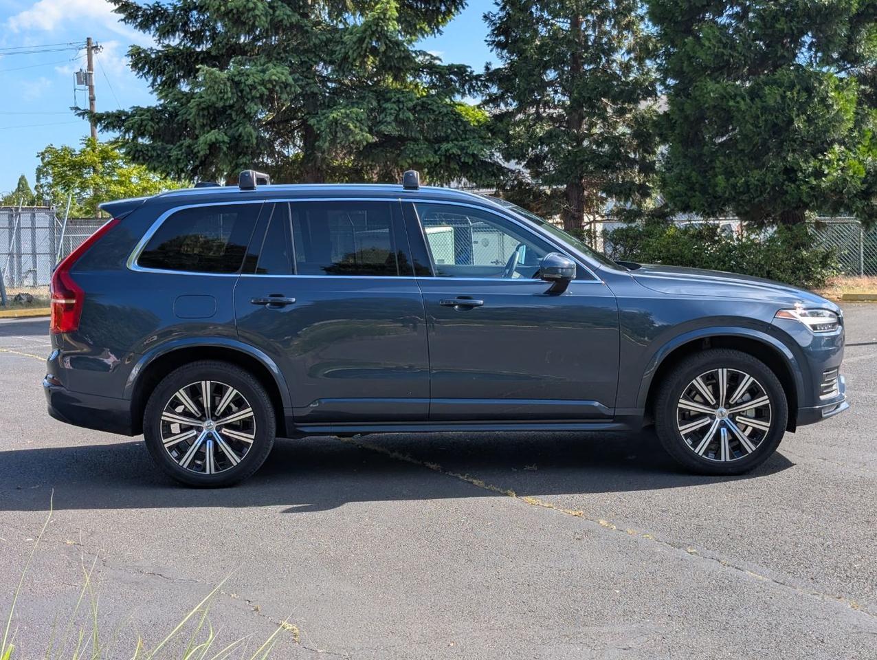 2023 Volvo XC90 B6 AWD Hybrid w/High Performance Audio, Pilot Assist, Tow Hitch, 4 Heated Leather Seats & Wheel Portland OR