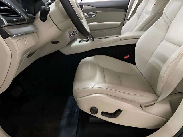 2023 Volvo XC90 B6 Core Dallas TX