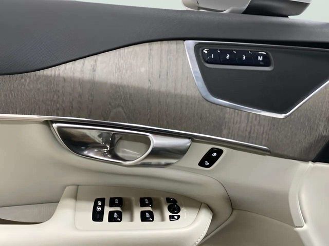 2023 Volvo XC90 B6 Core Dallas TX