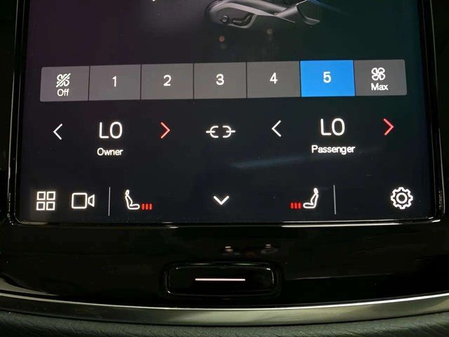 2023 Volvo XC90 B6 Core Dallas TX