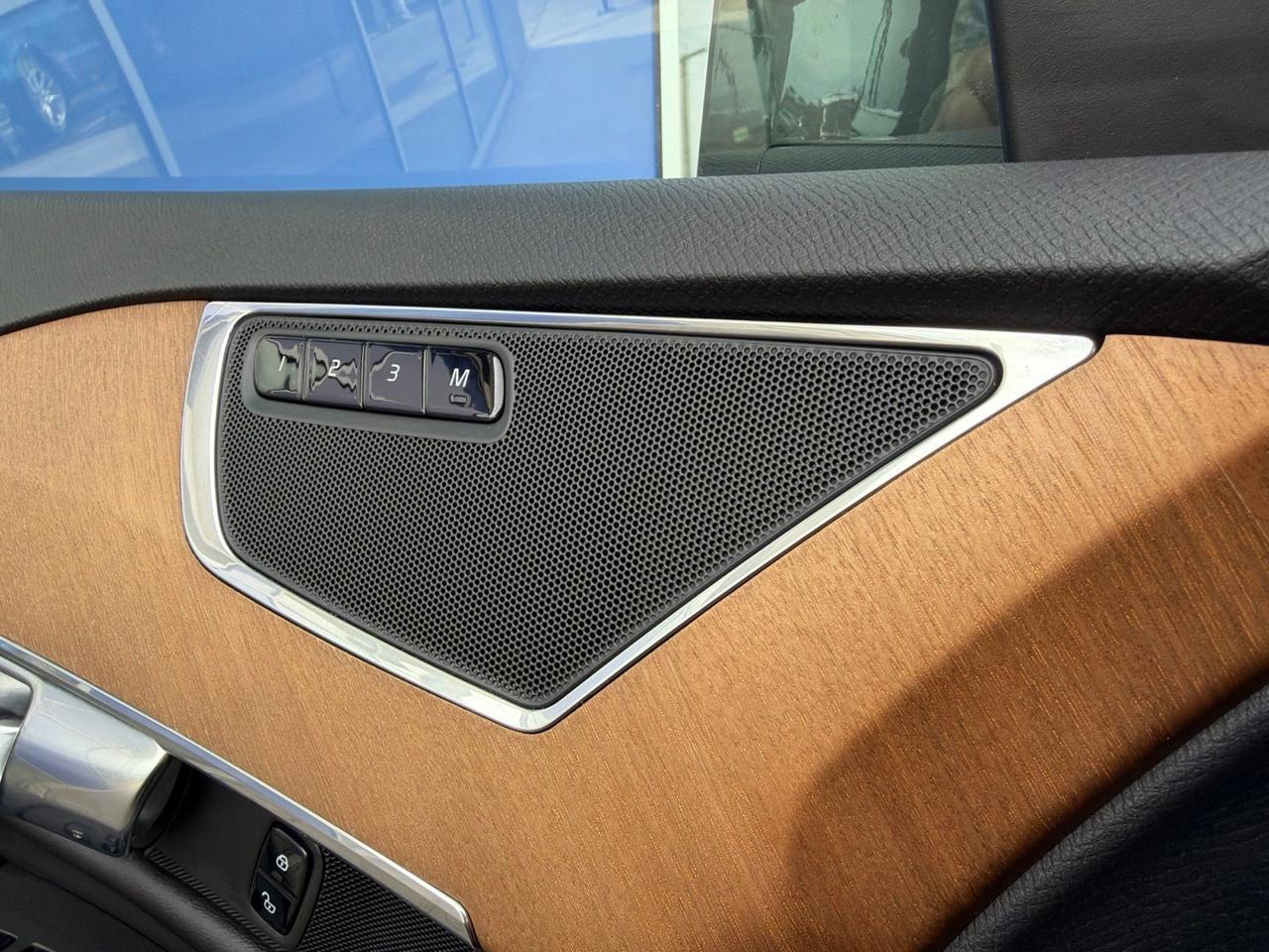 2023 Volvo XC90 B6 Core Bend OR