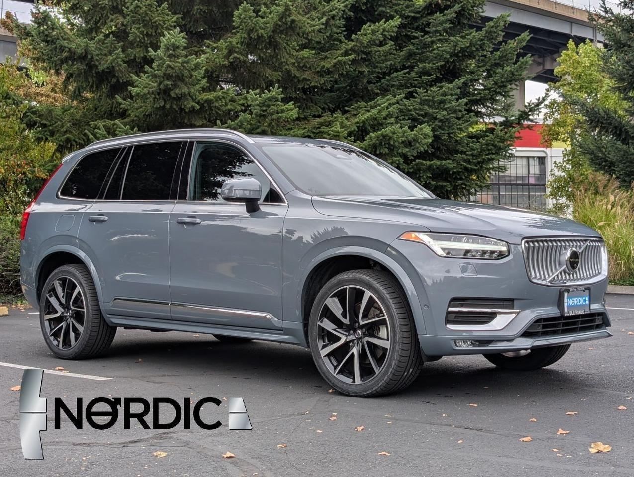 2023 Volvo XC90 B6 Hybrid AWD PLUS | Harman Kardon, Pilot Assist, 6-Pass Center Walk, 360 Cam, Heated Seats & Wheel
