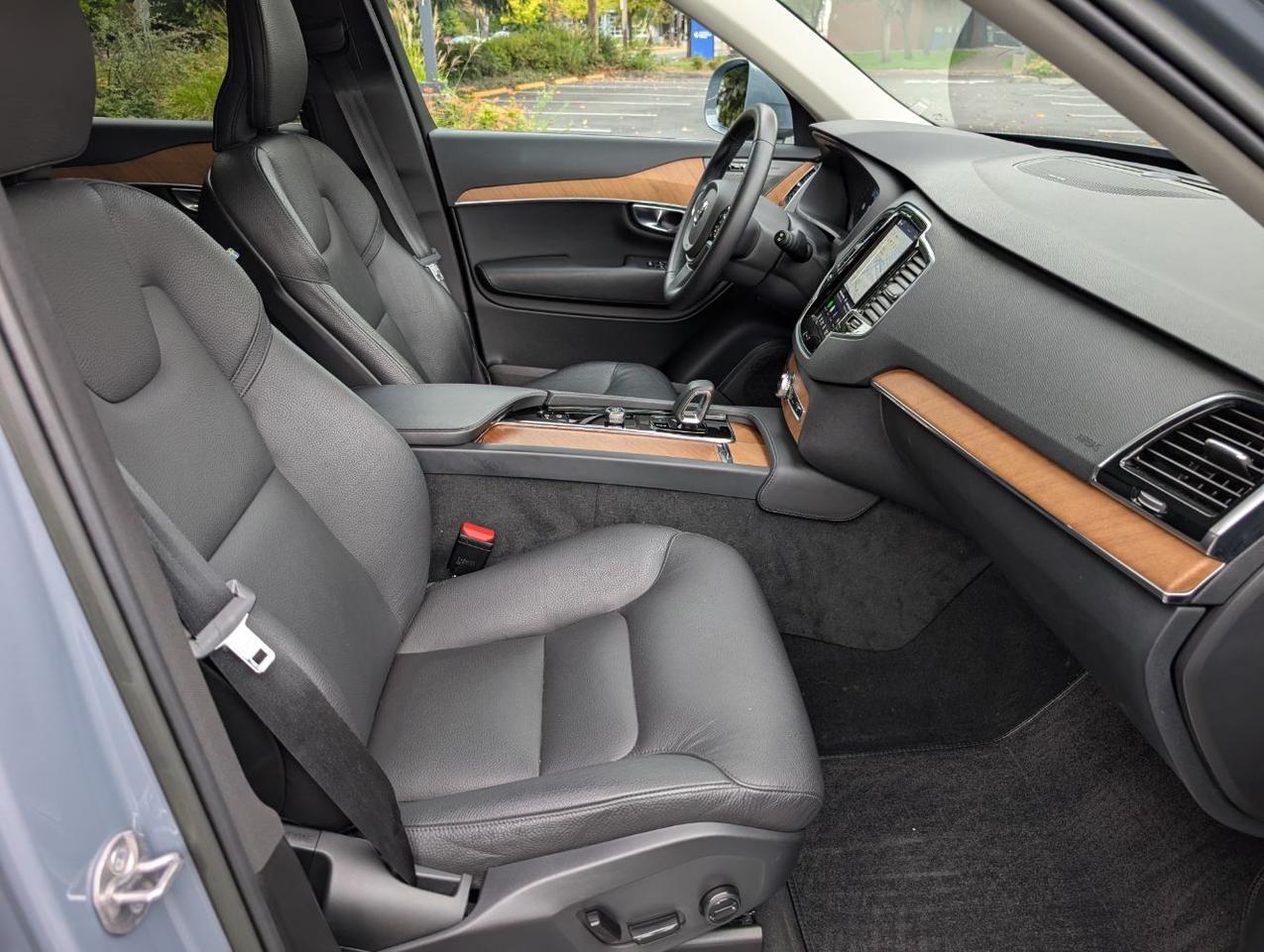 2023 Volvo XC90 B6 Hybrid AWD PLUS | Harman Kardon, Pilot Assist, 6-Pass Center Walk, 360 Cam, Heated Seats & Wheel Portland OR