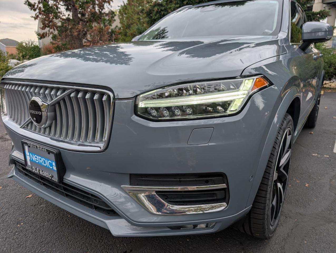 2023 Volvo XC90 B6 Hybrid AWD PLUS | Harman Kardon, Pilot Assist, 6-Pass Center Walk, 360 Cam, Heated Seats & Wheel Portland OR