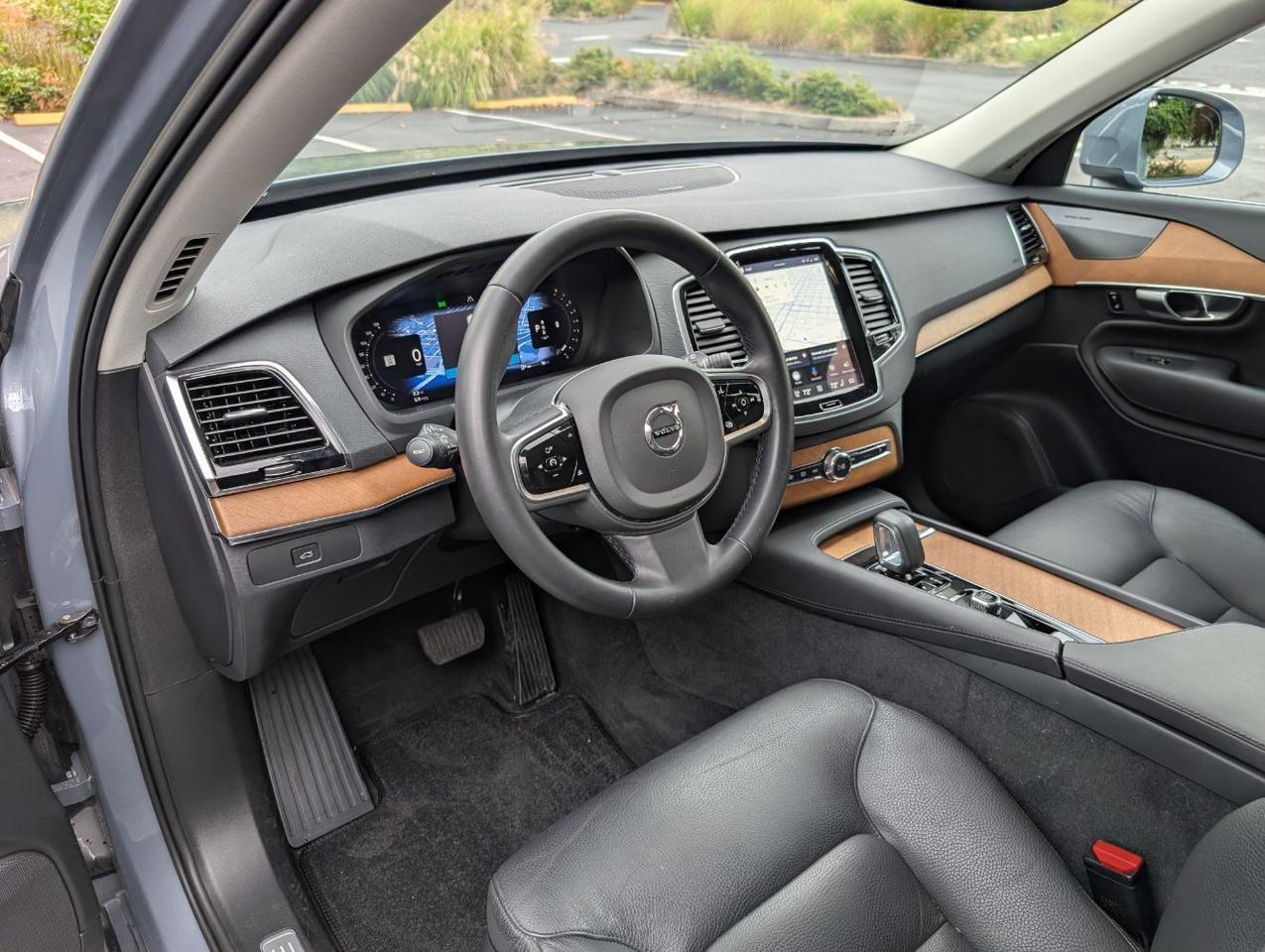 2023 Volvo XC90 B6 Hybrid AWD PLUS | Harman Kardon, Pilot Assist, 6-Pass Center Walk, 360 Cam, Heated Seats & Wheel Portland OR