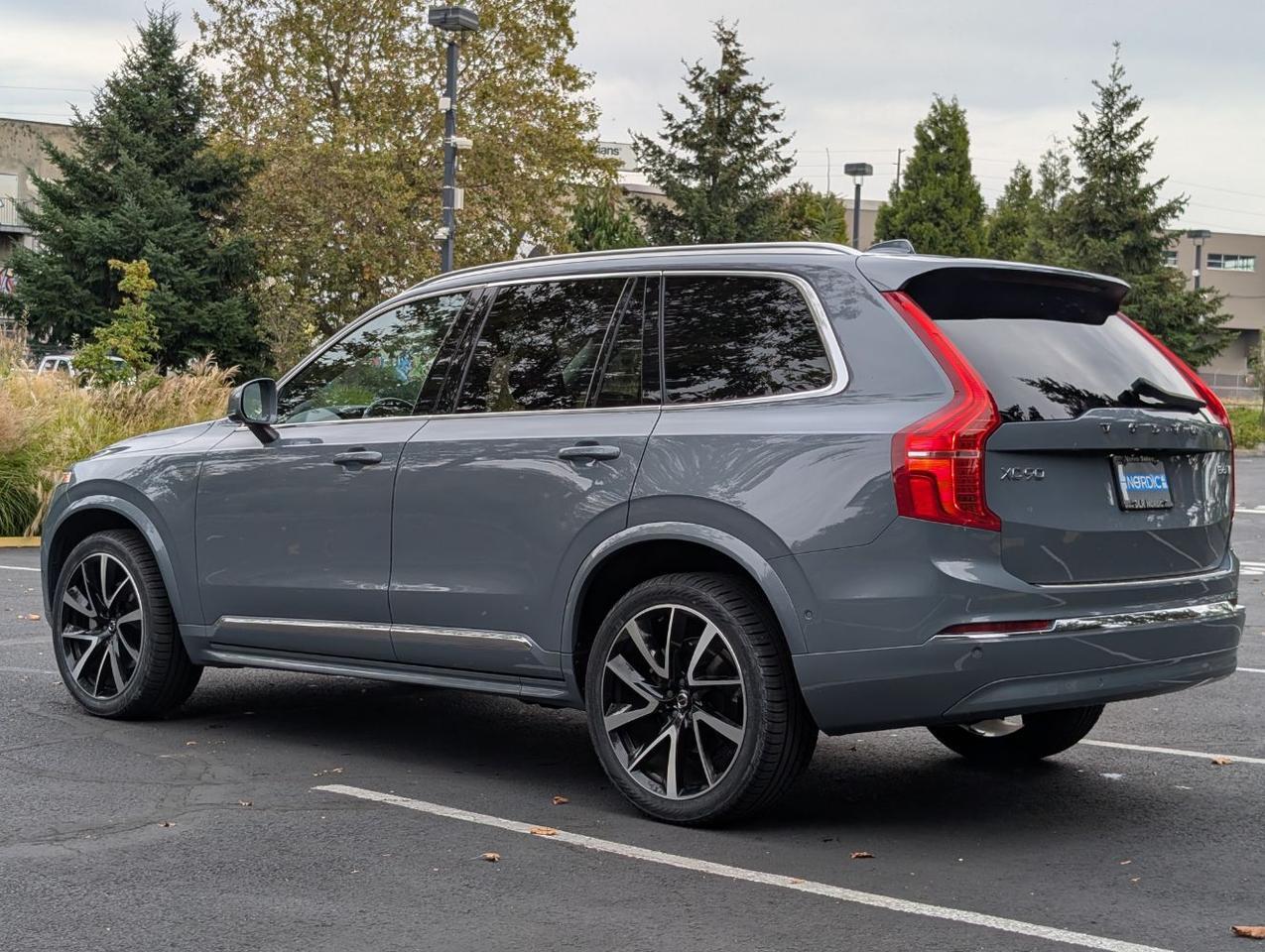 2023 Volvo XC90 B6 Hybrid AWD PLUS | Harman Kardon, Pilot Assist, 6-Pass Center Walk, 360 Cam, Heated Seats & Wheel Portland OR