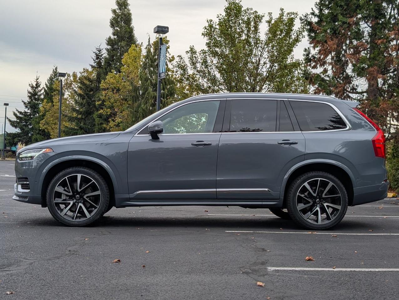 2023 Volvo XC90 B6 Hybrid AWD PLUS | Harman Kardon, Pilot Assist, 6-Pass Center Walk, 360 Cam, Heated Seats & Wheel Portland OR
