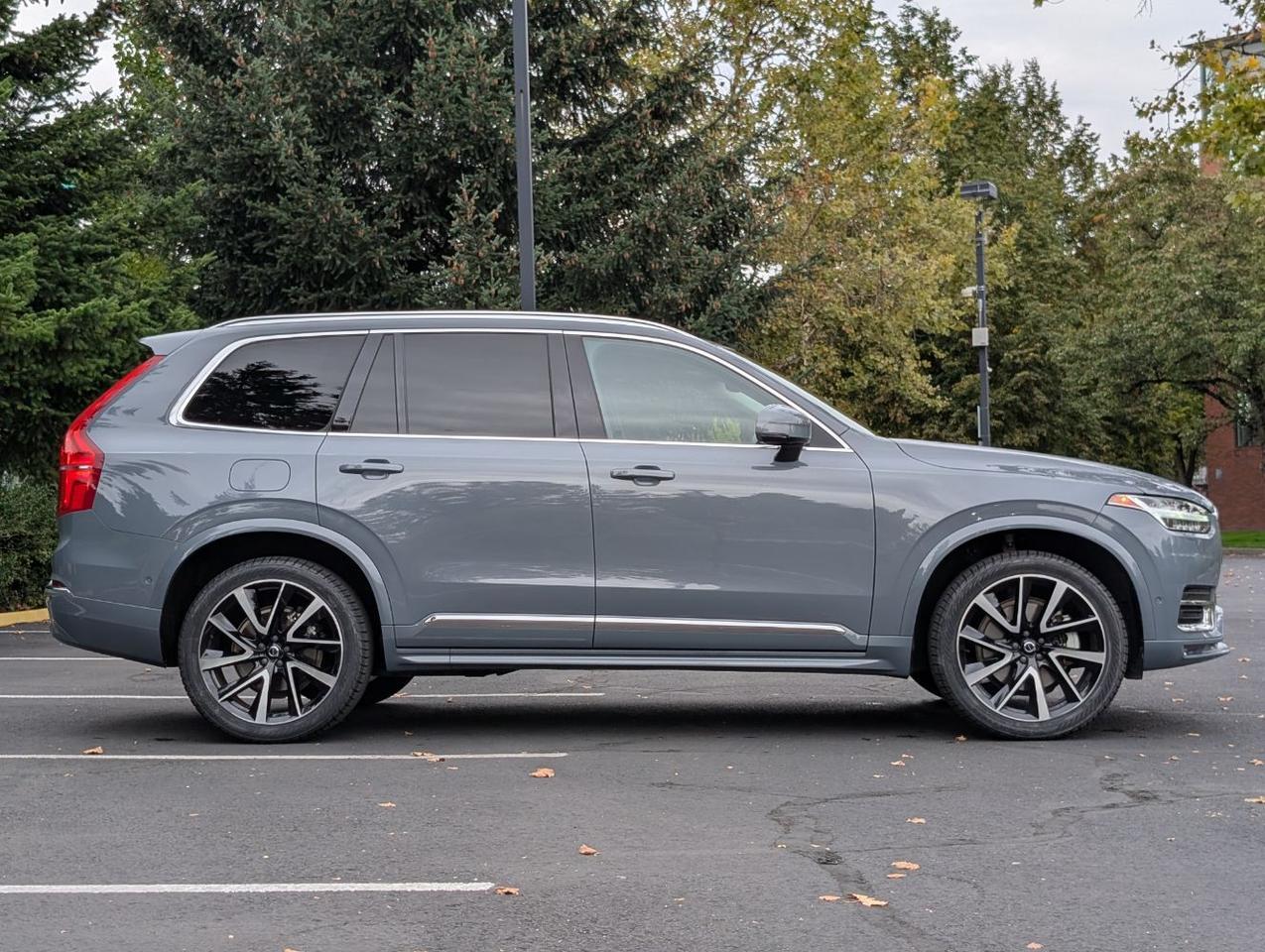 2023 Volvo XC90 B6 Hybrid AWD PLUS | Harman Kardon, Pilot Assist, 6-Pass Center Walk, 360 Cam, Heated Seats & Wheel Portland OR