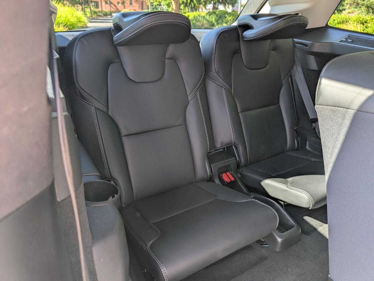2023 Volvo XC90 B6 Hybrid AWD ULTIMATE | Bowers Wilkins, Lounge Pkg., Air Suspension, Heated-Cooled & Massage Seats Portland OR