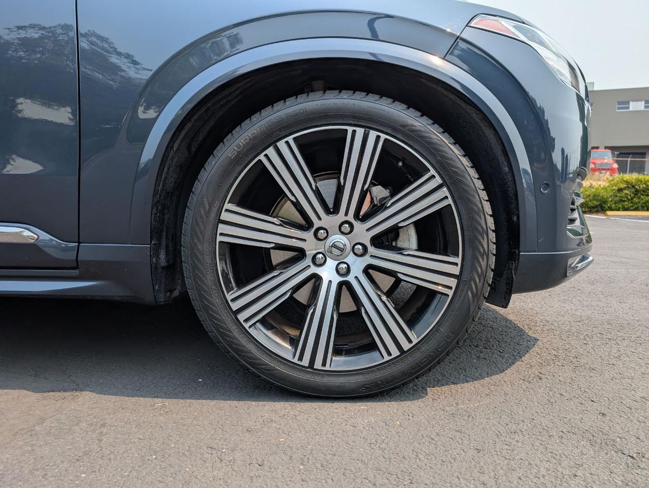 2023 Volvo XC90 B6 Hybrid AWD ULTIMATE | Harman Kardon, 6-Pass Center Walk Seating, Tow Hitch, Heated-Cooled Seats Portland OR