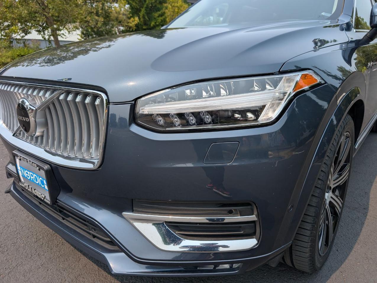 2023 Volvo XC90 B6 Hybrid AWD ULTIMATE | Harman Kardon, 6-Pass Center Walk Seating, Tow Hitch, Heated-Cooled Seats Portland OR