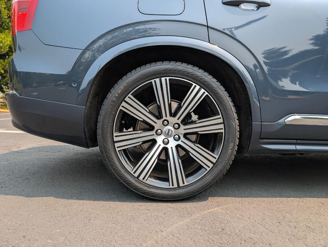 2023 Volvo XC90 B6 Hybrid AWD ULTIMATE | Harman Kardon, 6-Pass Center Walk Seating, Tow Hitch, Heated-Cooled Seats Portland OR