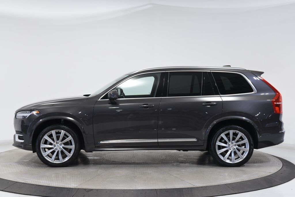 2023 Volvo XC90 B6 Plus 6-Seater Akron OH