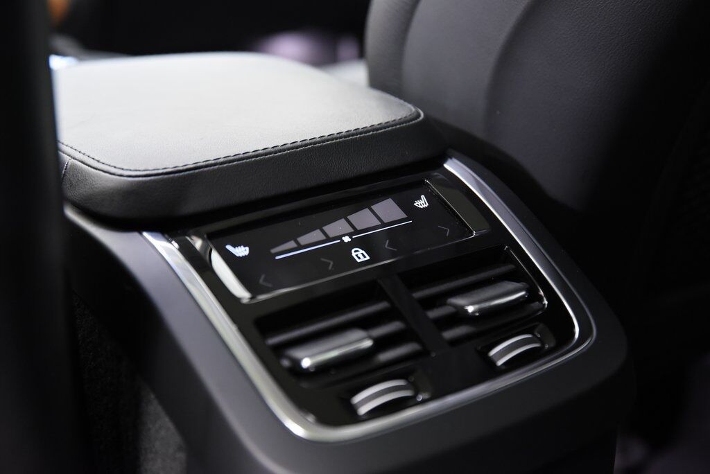 2023 Volvo XC90 B6 Plus 6-Seater Akron OH