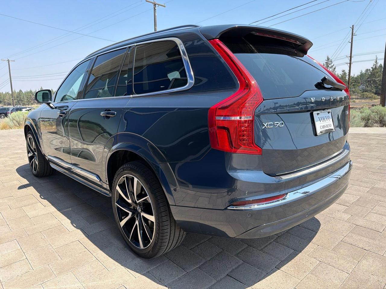 2023 Volvo XC90 B6 Plus 6-Seater Bend OR