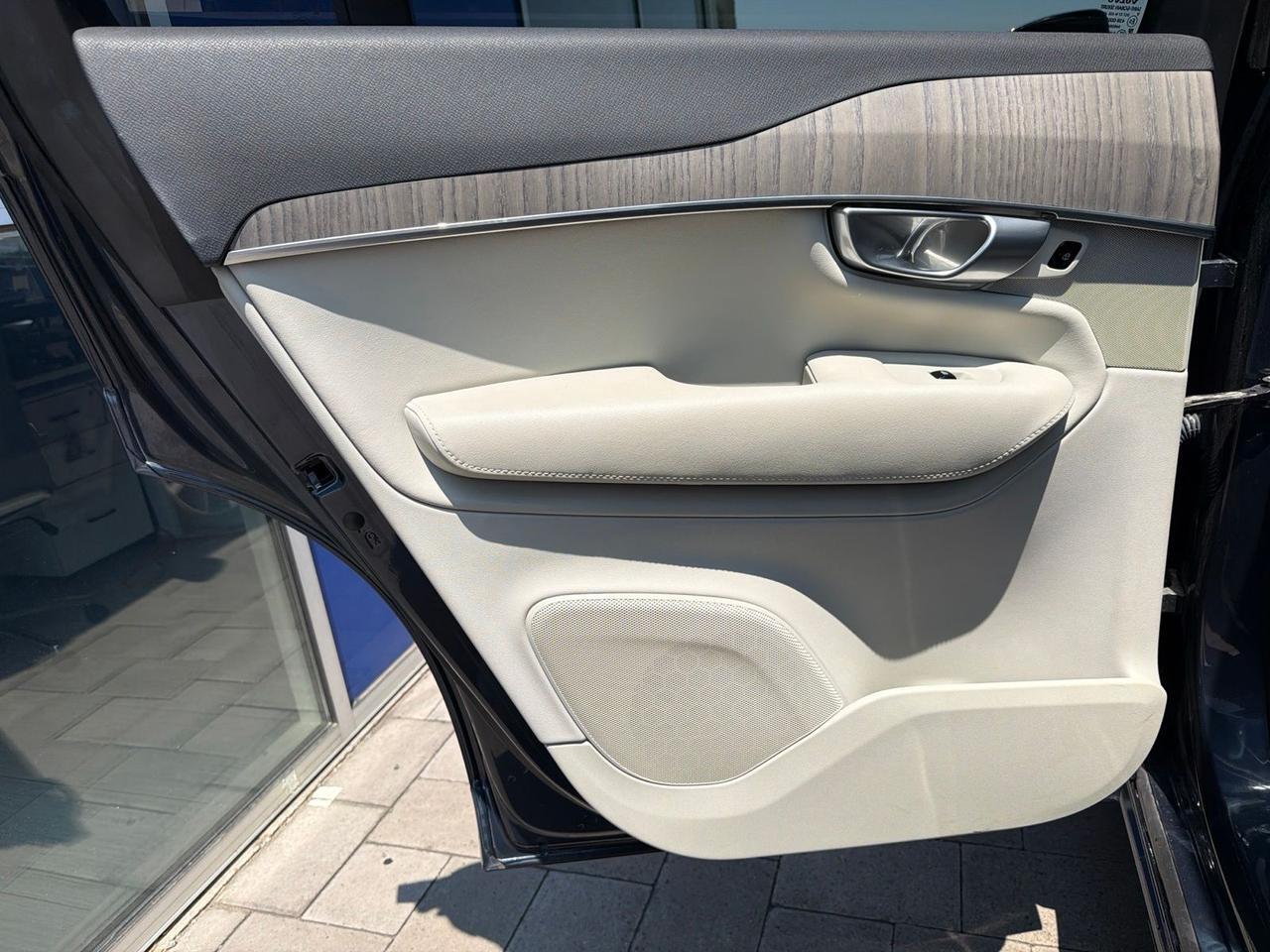 2023 Volvo XC90 B6 Plus 6-Seater Bend OR