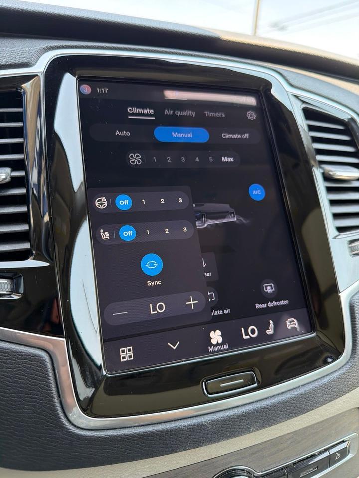 2023 Volvo XC90 B6 Plus 6-Seater Bend OR