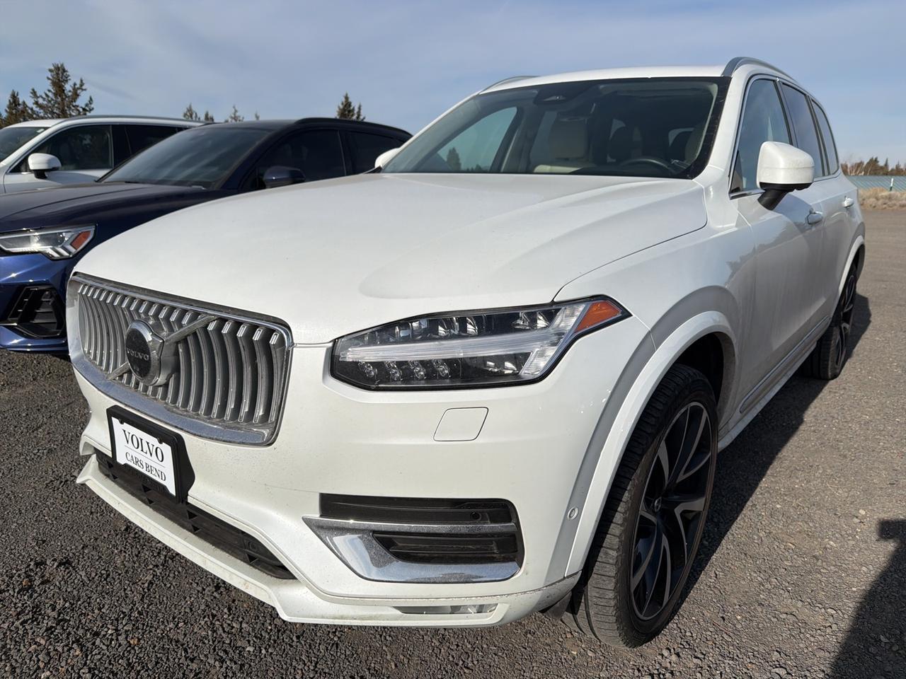 2023 Volvo XC90 B6 Plus 6-Seater Bend OR