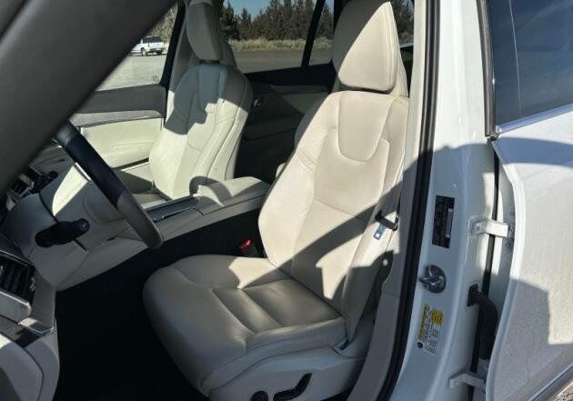 2023 Volvo XC90 B6 Plus 6-Seater Bend OR