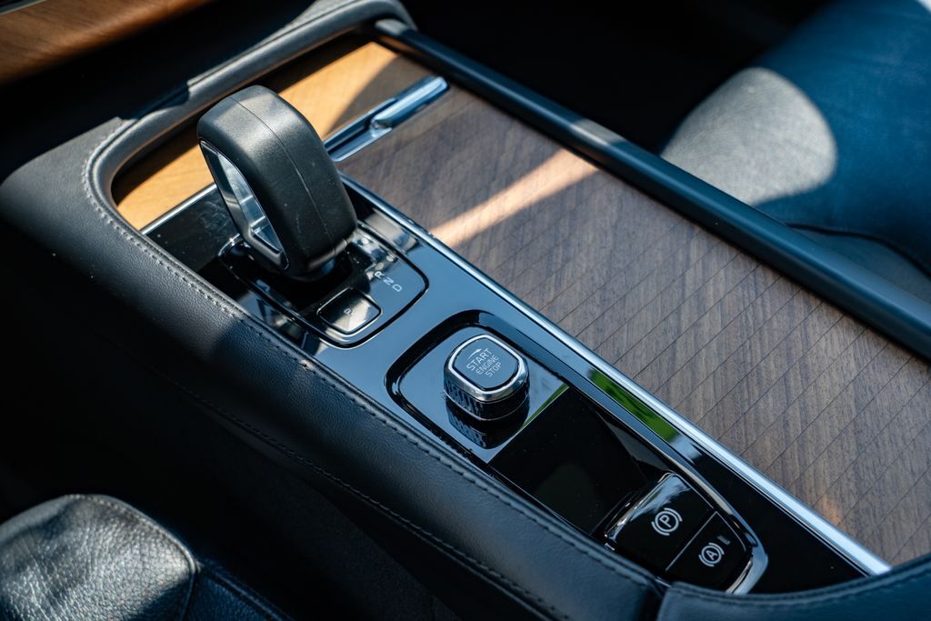 2023 Volvo XC90 B6 Plus 6-Seater Beaverton OR