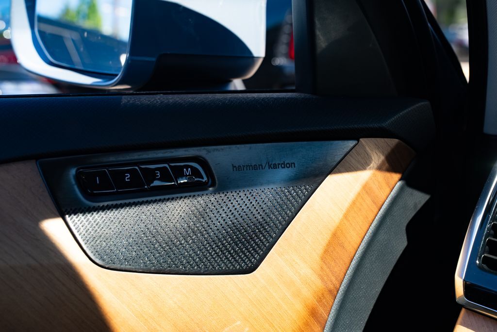 2023 Volvo XC90 B6 Plus 6-Seater Milwaukie OR