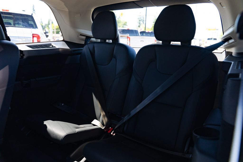 2023 Volvo XC90 B6 Plus 6-Seater Milwaukie OR