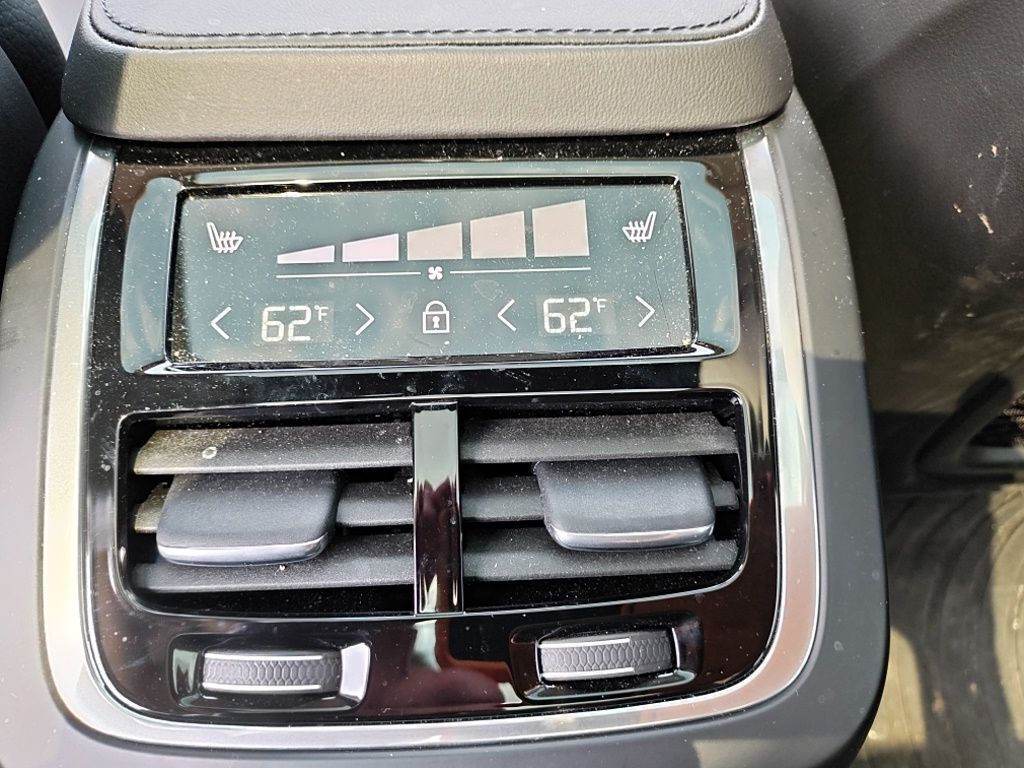 2023 Volvo XC90 B6 Plus 6-Seater Hunt Valley MD