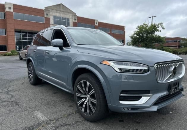 2023 Volvo XC90