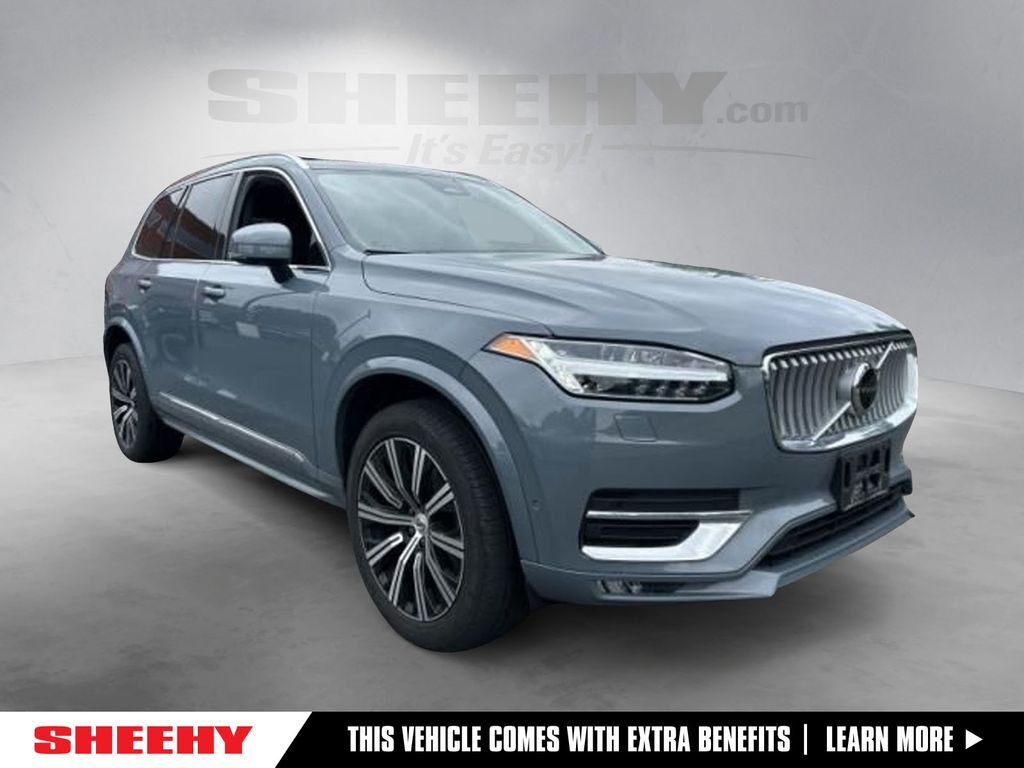 2023 Volvo XC90 B6 Plus 6-Seater