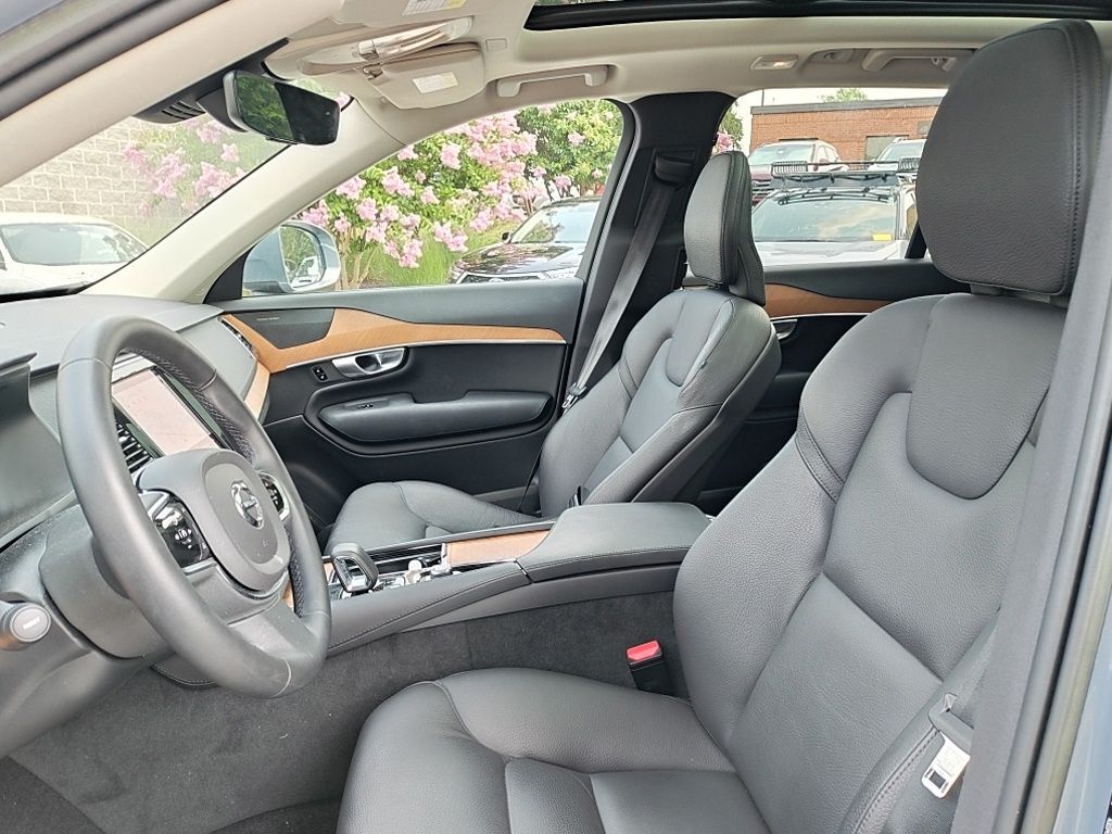 2023 Volvo XC90 B6 Plus 6-Seater Hunt Valley MD